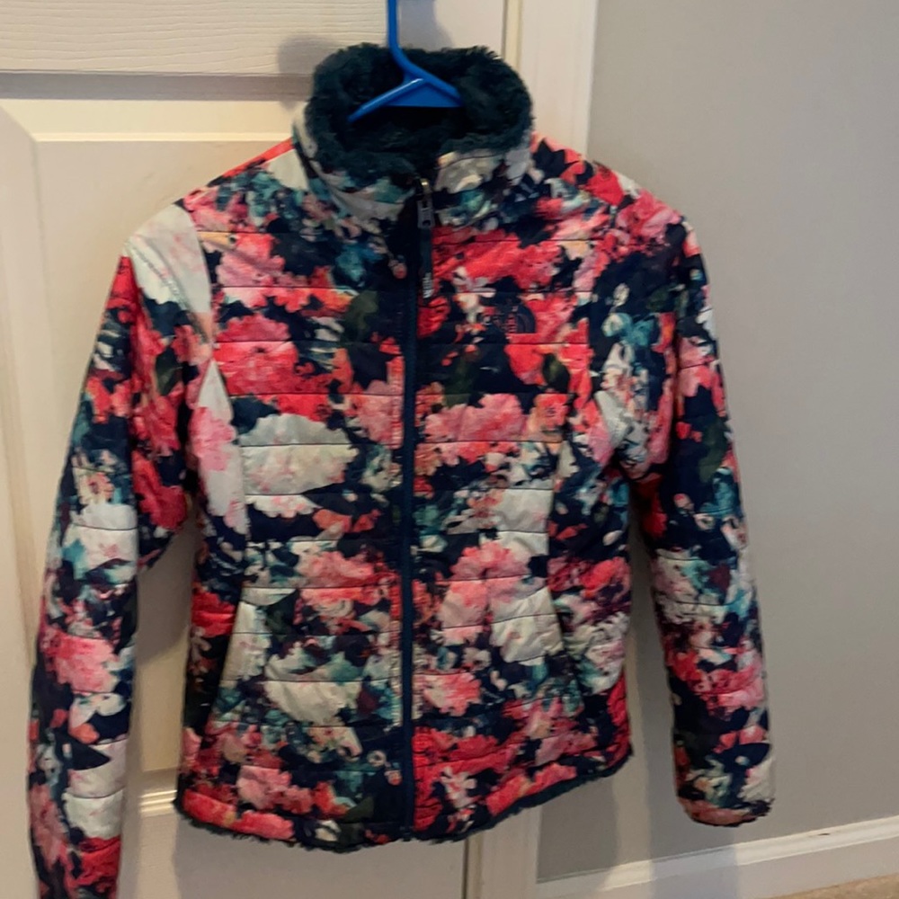 North Face reversible jacket size M 10/12